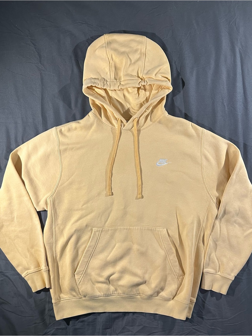 Nike Sportswear Club Fleece Hoodie Peach Coral Pink Men’s Size M Athletic